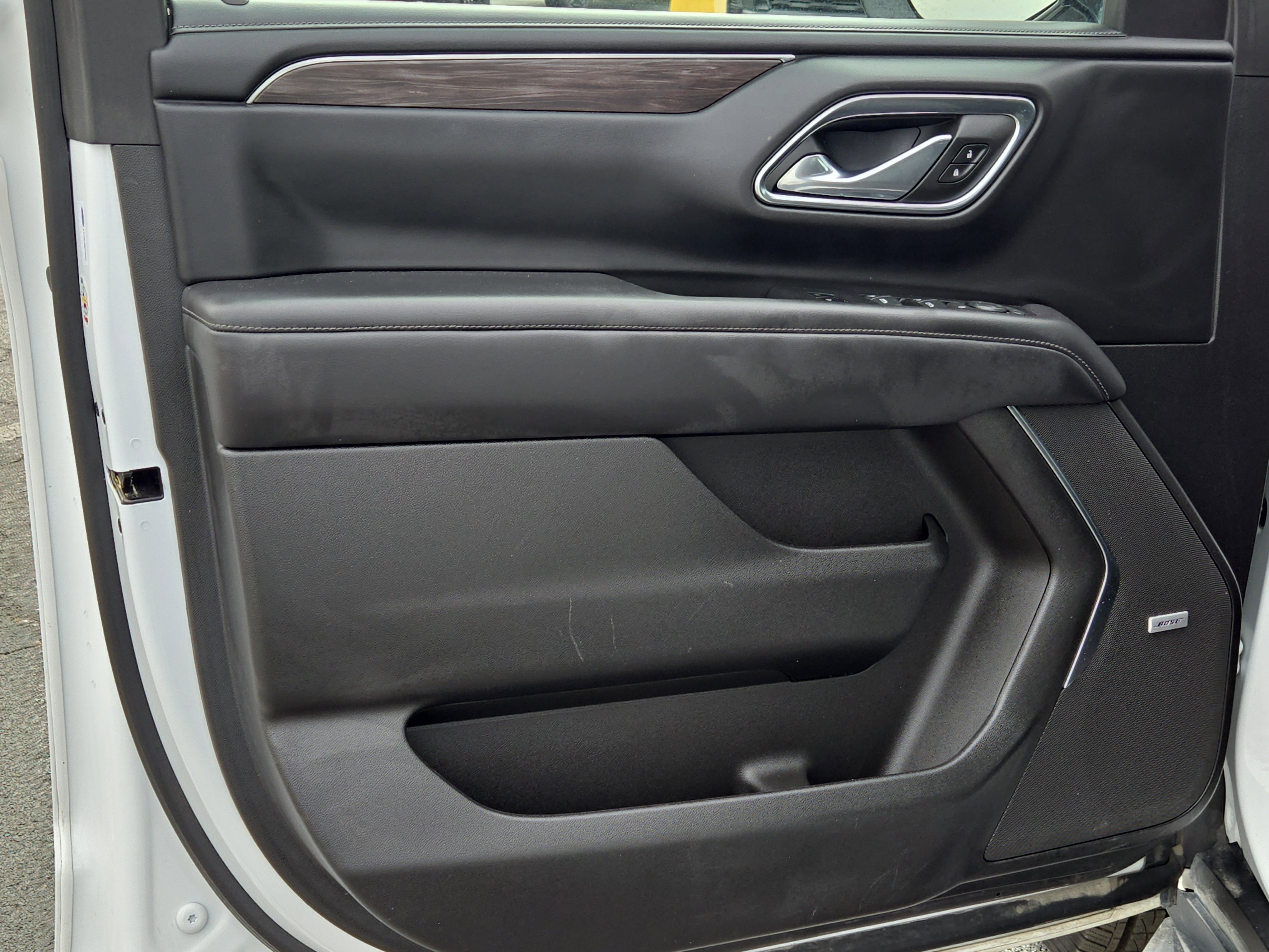 Used 2024 Chevrolet Tahoe LT image 15