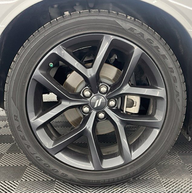 Used 2023 Dodge Challenger R/T w/ Blacktop Package RWD image 27