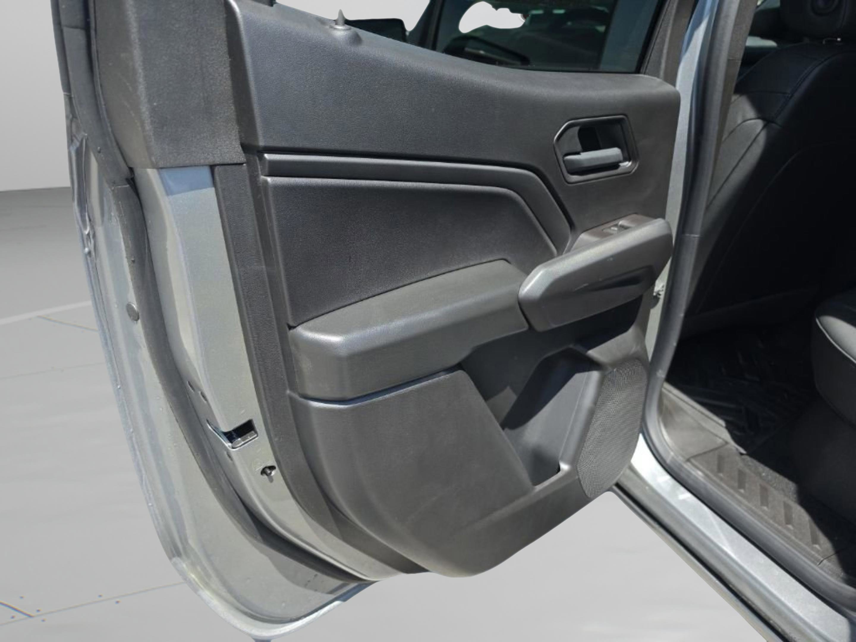 Used 2026 Chevrolet Colorado Trail Boss AWD/4WD image 21