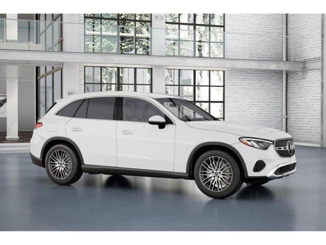 Certified 2025 Mercedes-Benz GLC 300 image 13