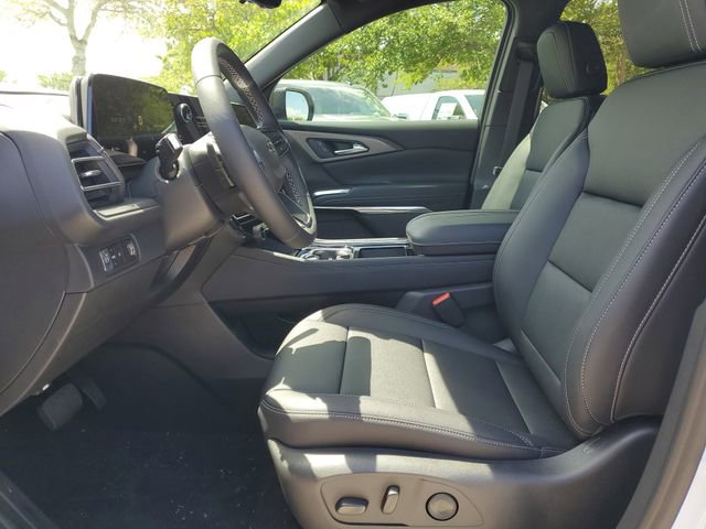 New 2026 Chevrolet Traverse LT image 10