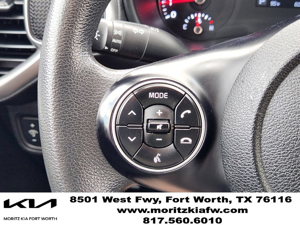 Used 2021 Kia Soul LX FWD image 26