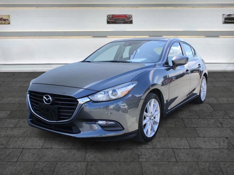 Used 2017 MAZDA MAZDA3 Touring FWD image 3