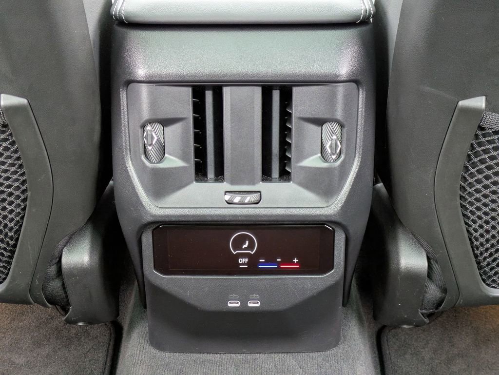 Used 2025 BMW X3 xDrive30i w/ Premium Package image 18