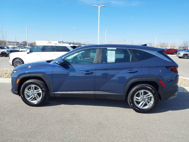 Certified 2025 Hyundai Tucson SE image 8