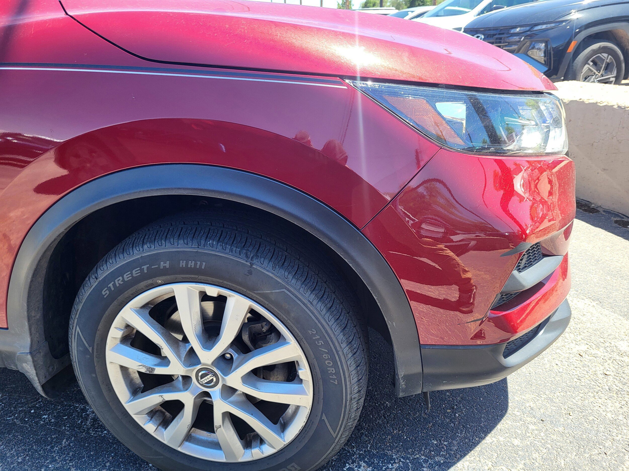 Used 2020 Nissan Rogue Sport S w/ Appearance Package FWD image 16