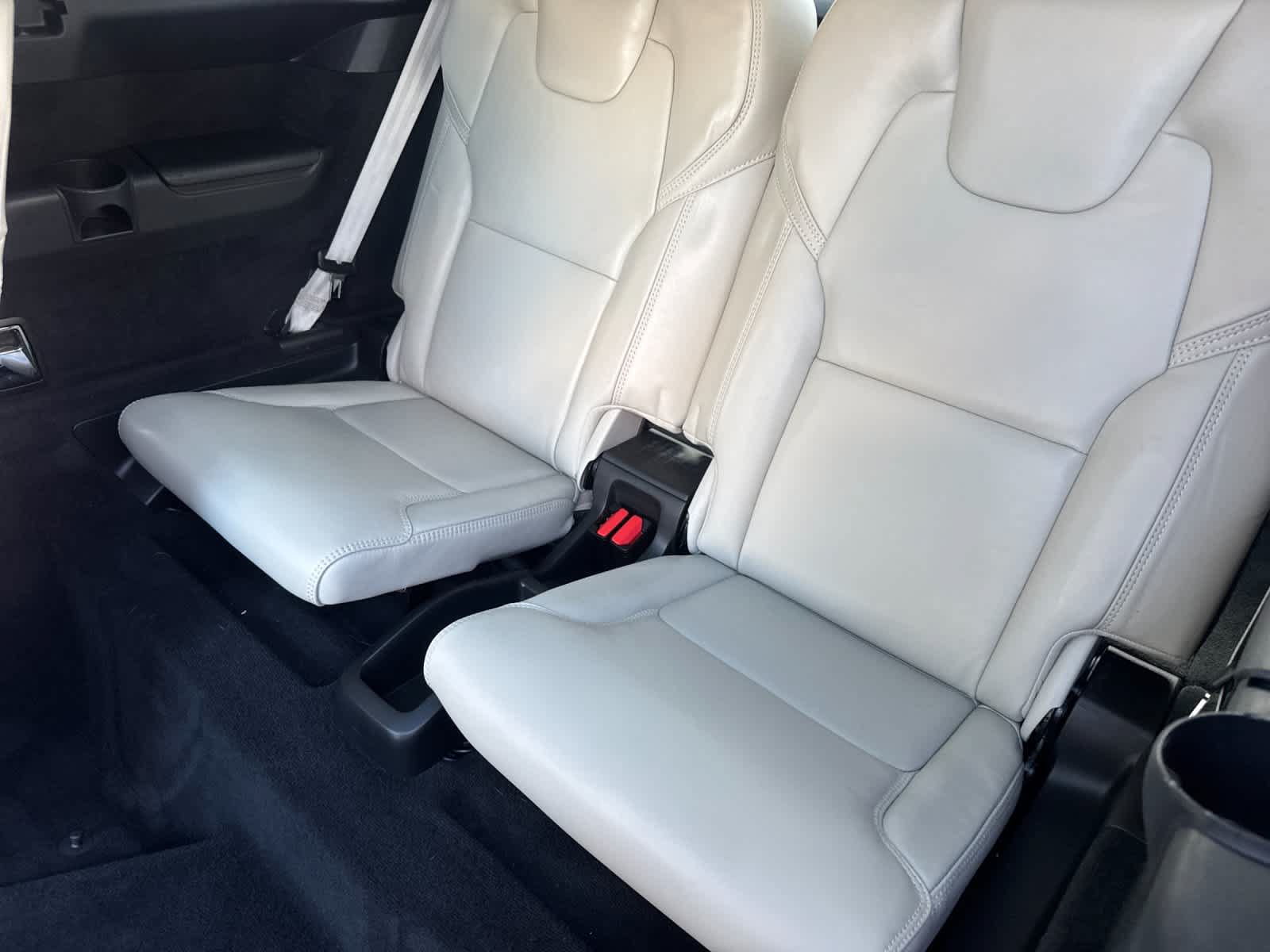 Used 2021 Volvo XC90 T8 Inscription w/ Advanced Package AWD/4WD image 15
