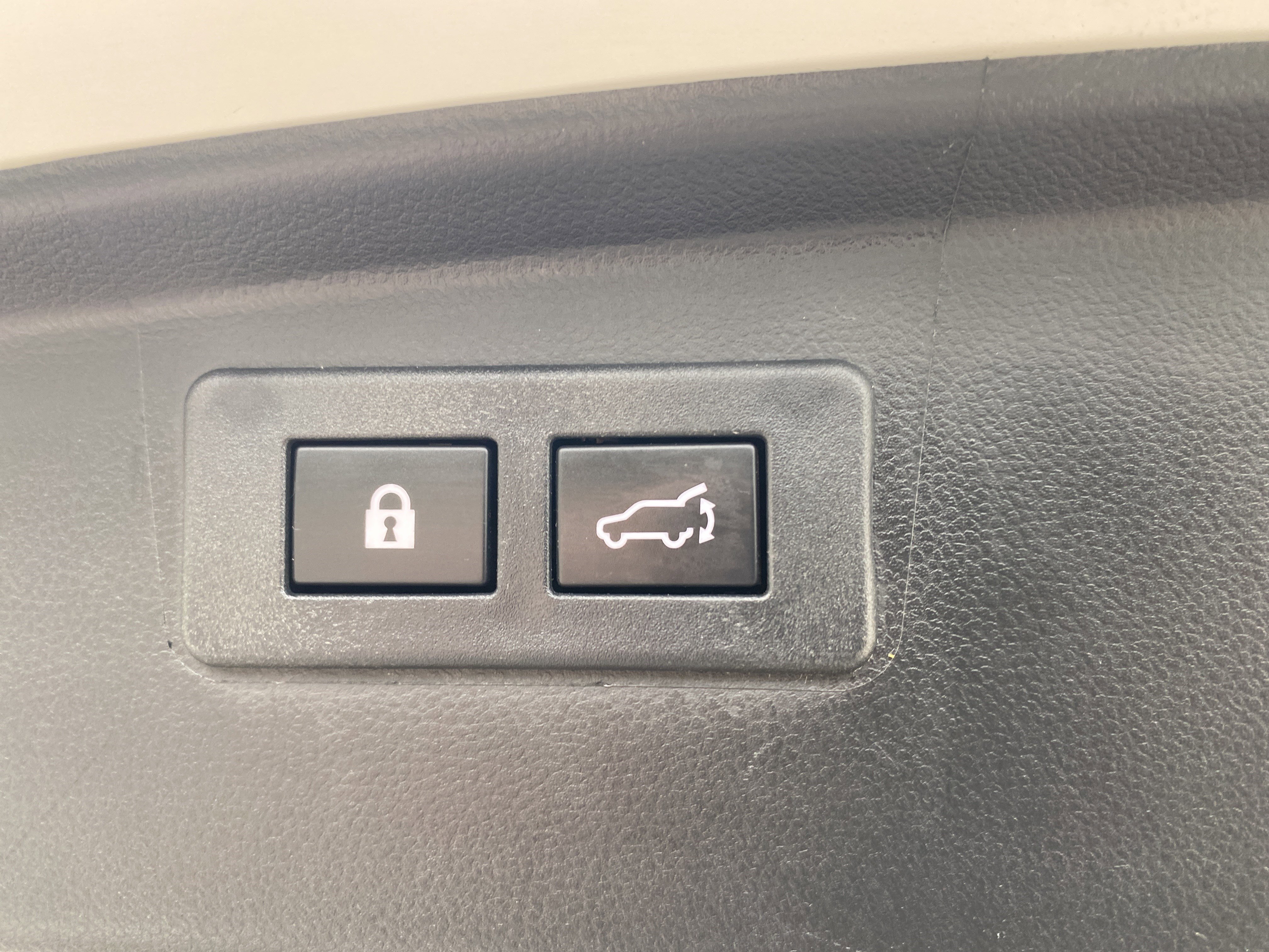 Certified 2024 Subaru Outback Premium w/ Popular Package #1A AWD/4WD image 35