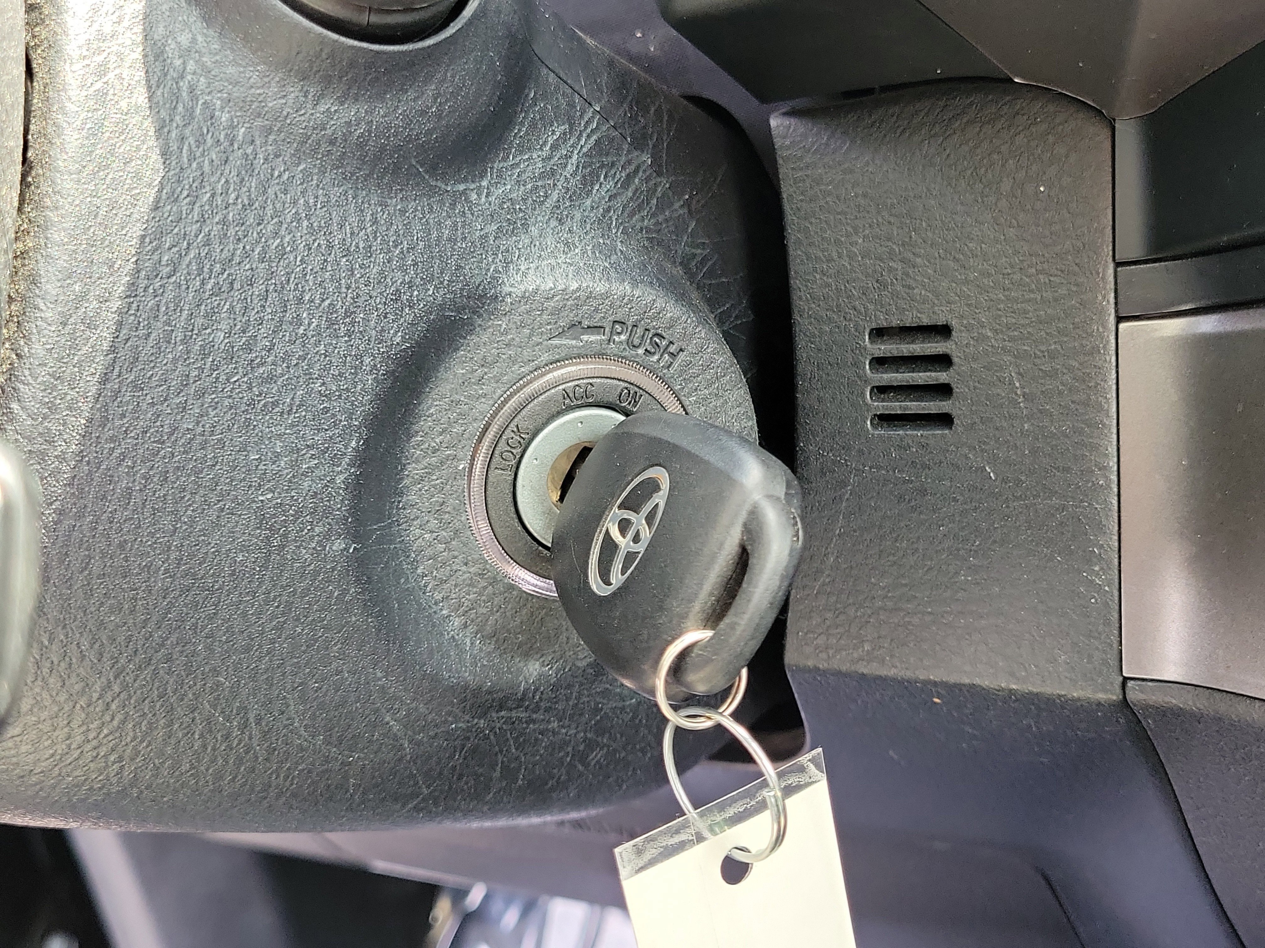 Used 2022 Toyota Tacoma SR5 image 24