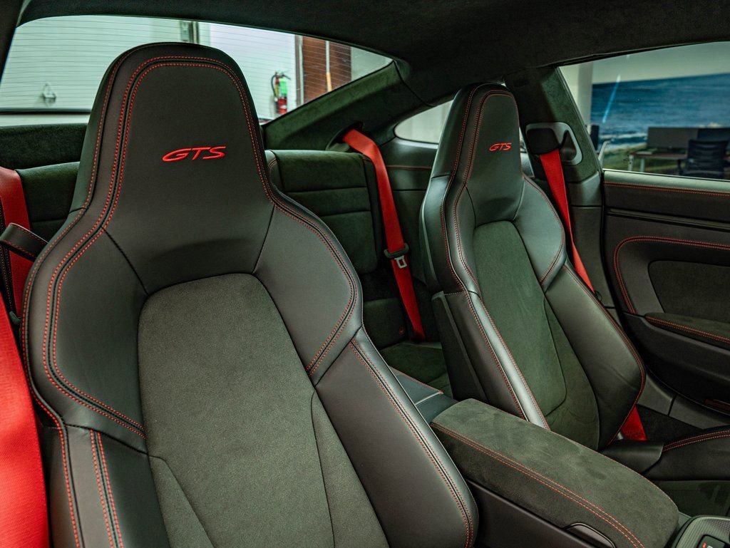 Certified 2024 Porsche 911 Carrera GTS RWD image 55