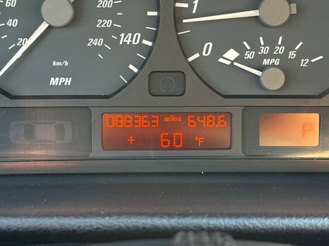 Used 2006 BMW 325Ci Convertible image 30