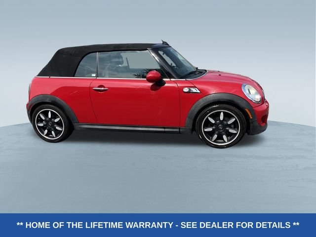 Used 2015 MINI Cooper S FWD image 2