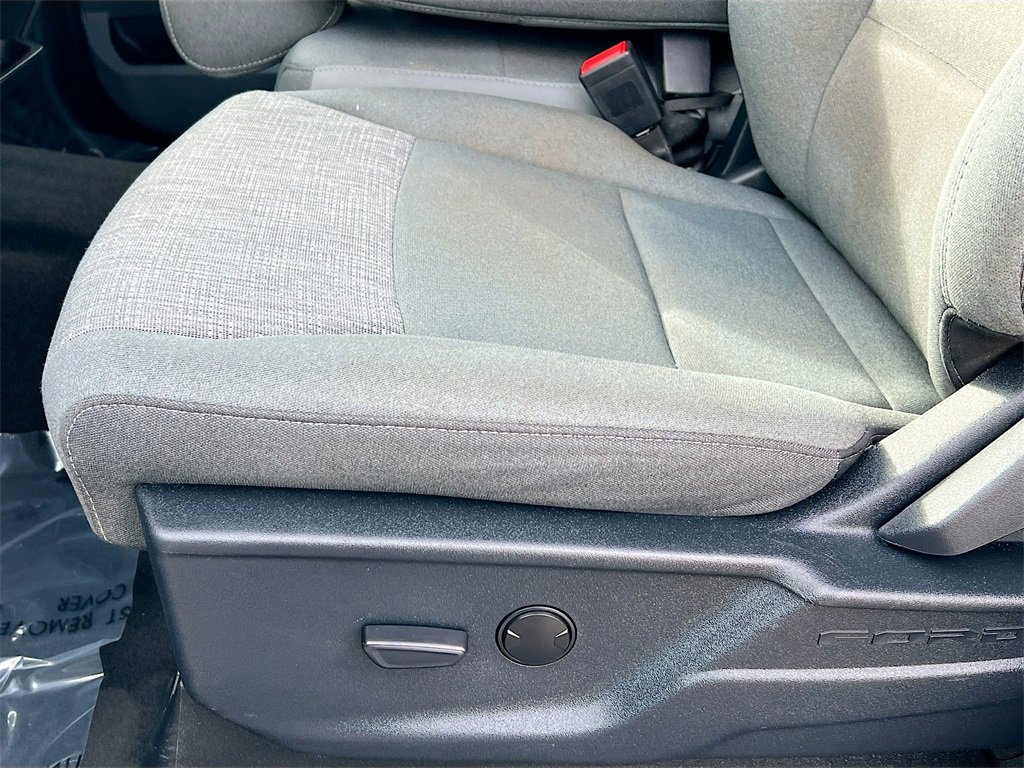 Used 2025 Ford F350 XLT image 18