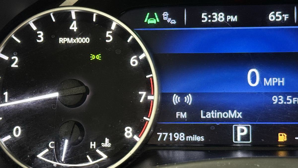 Used 2020 Nissan Murano S w/ Technology Package AWD/4WD image 19