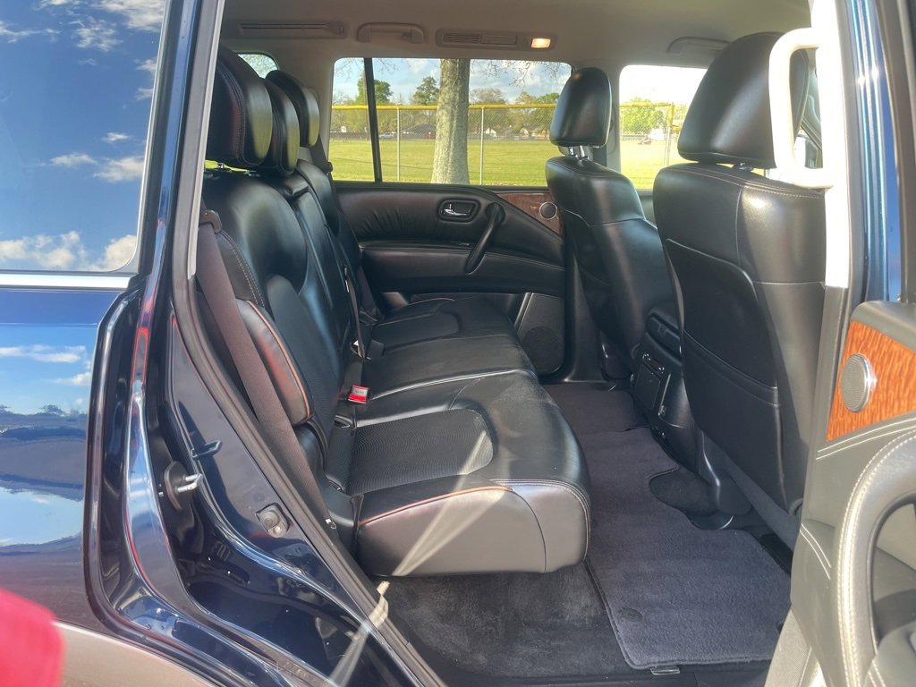 Used 2020 Nissan Armada SL image 16
