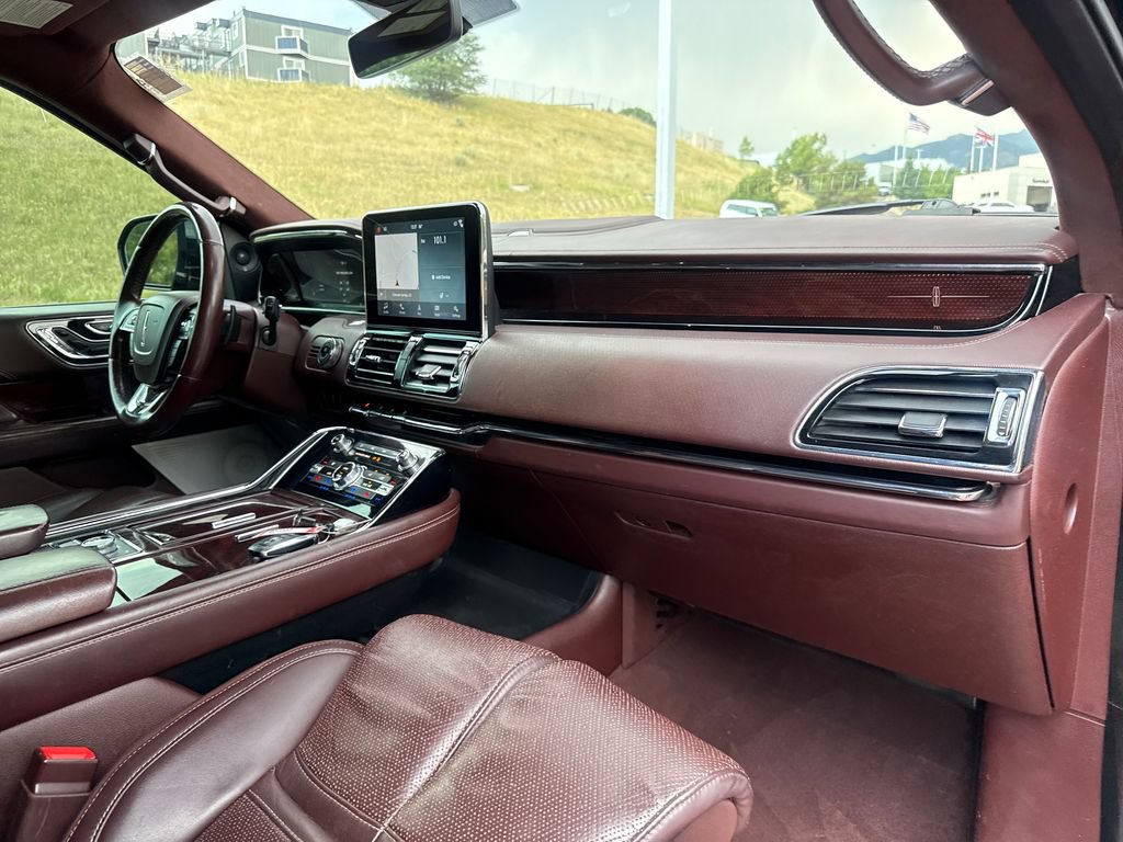 Used 2018 Lincoln Navigator Black Label AWD/4WD image 33