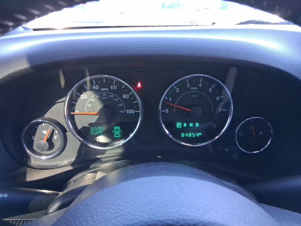 Used 2016 Jeep Wrangler Unlimited Sport image 12