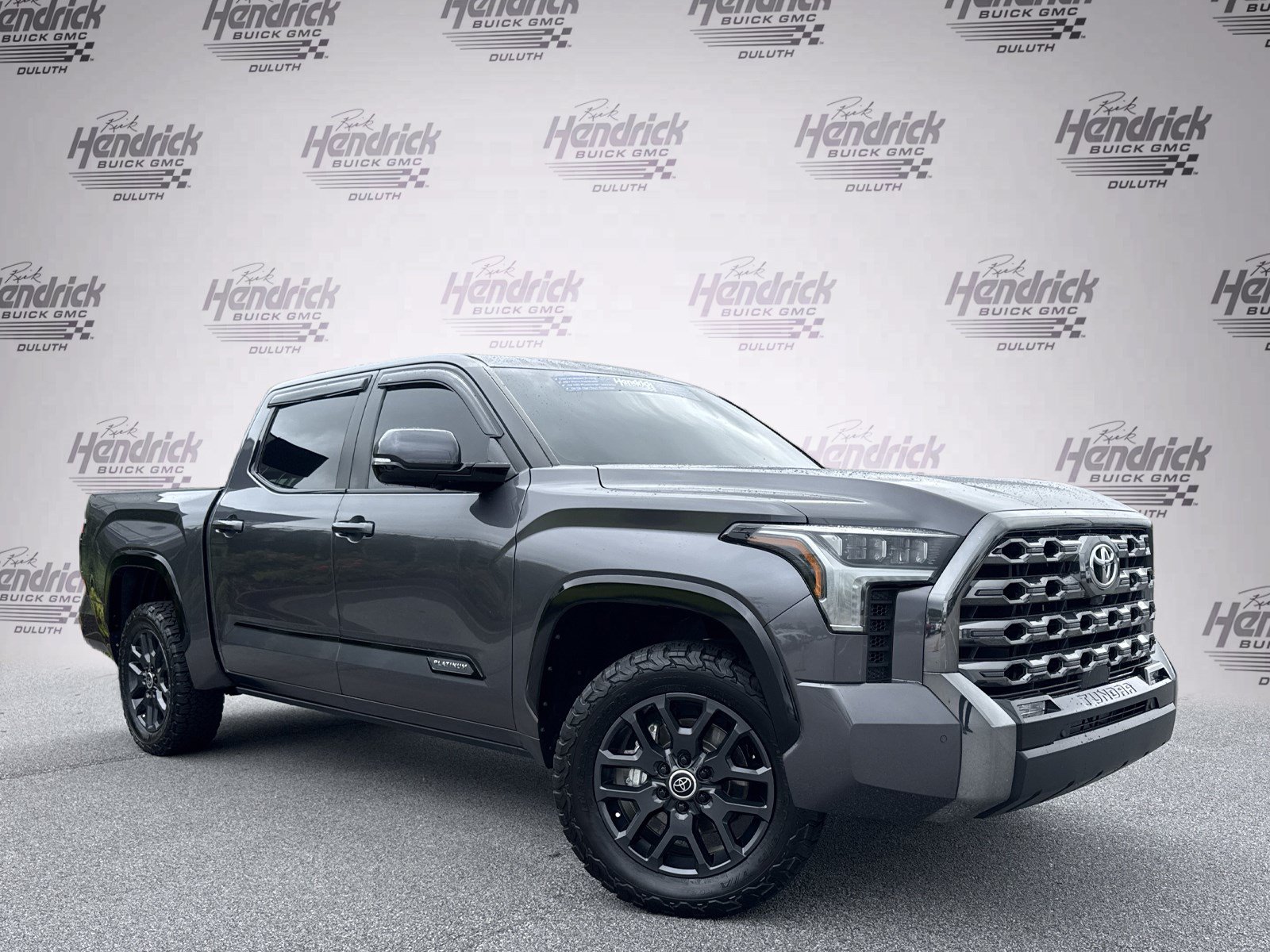 Used 2024 Toyota Tundra Platinum AWD/4WD image 2