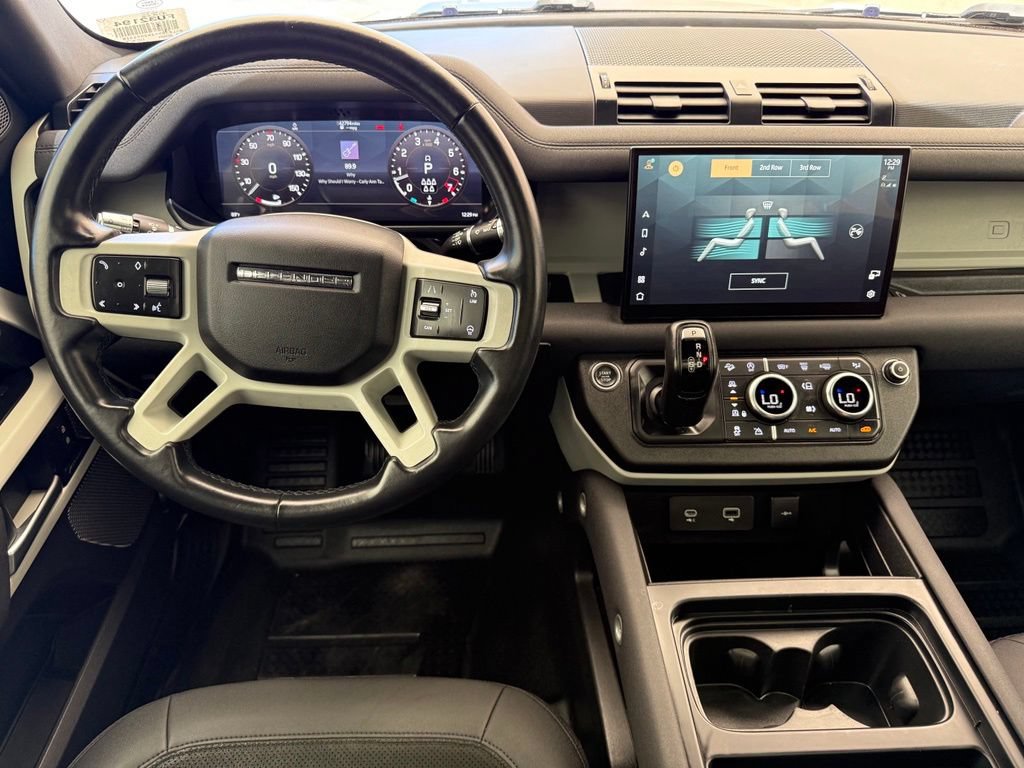 Used 2022 Land Rover Defender 110 S AWD/4WD image 34