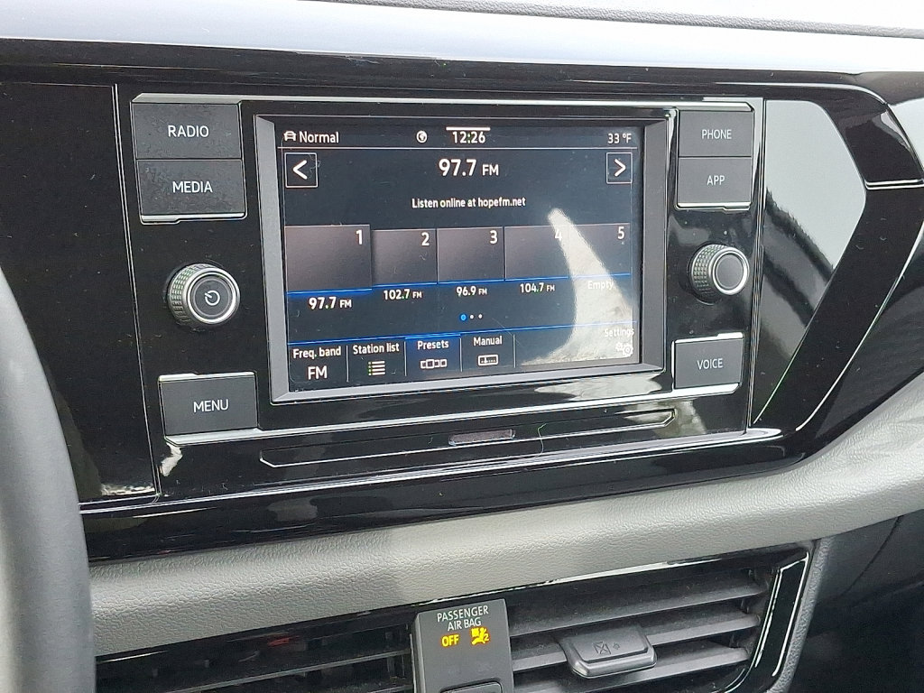 Used 2023 Volkswagen Taos S image 28