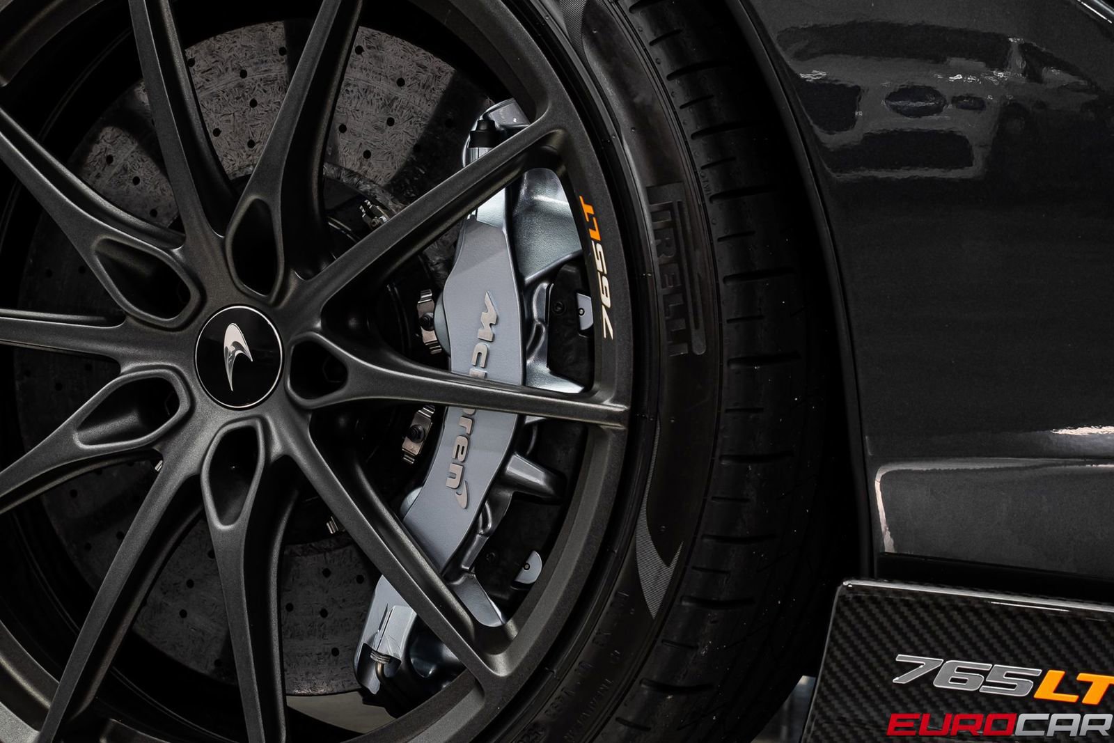Used 2021 McLaren 765LT RWD image 34