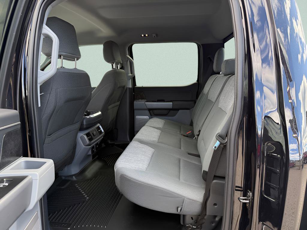 Used 2023 Ford F150 XLT w/ Equipment Group 302A High AWD/4WD image 5