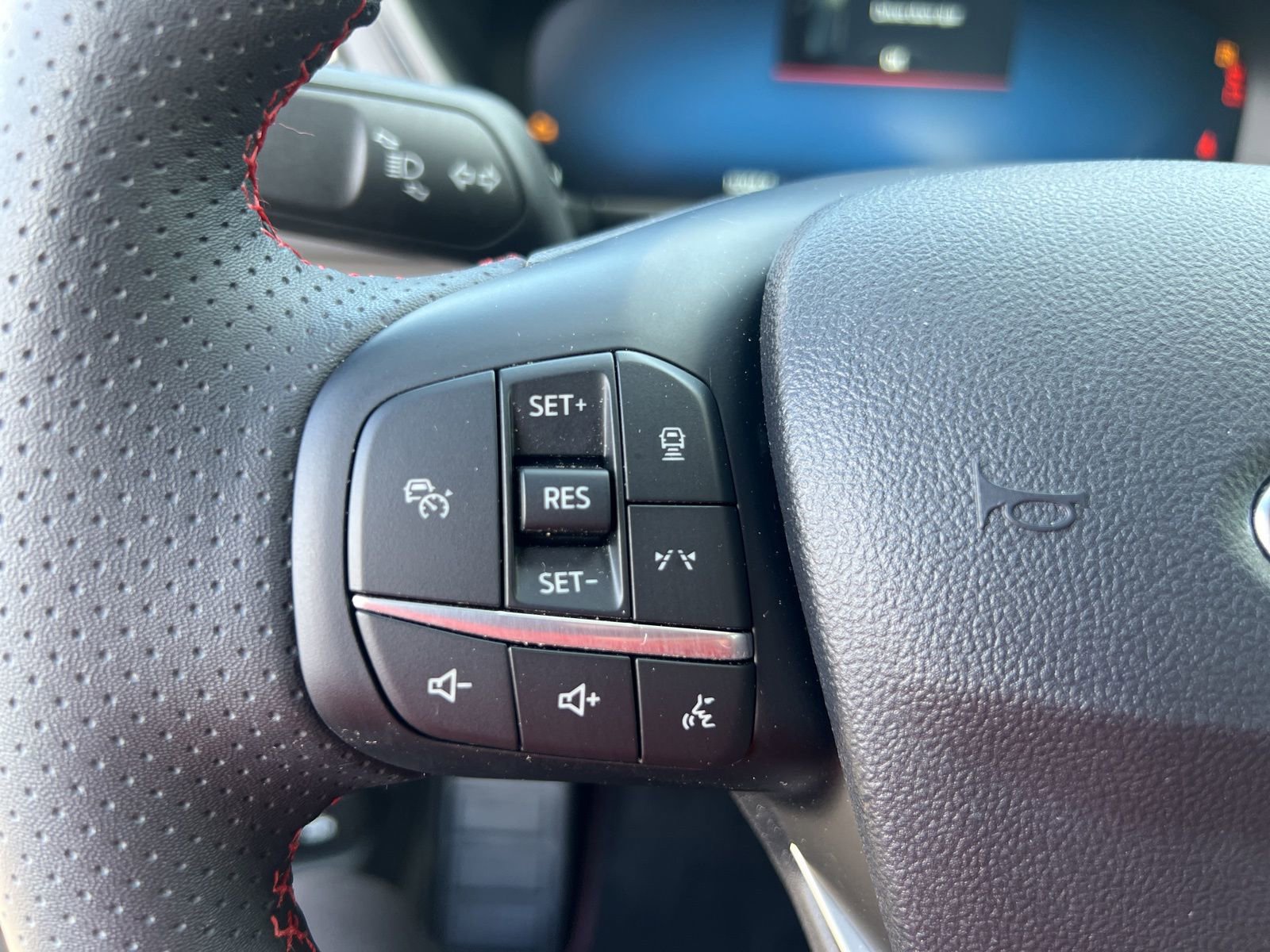 Used 2023 Ford Escape ST-Line Select w/ Tech Pack #2 image 16