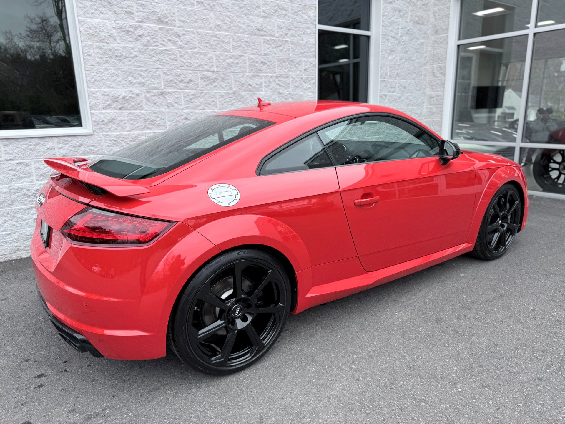 Used 2018 Audi TT RS w/ Dynamic Plus Package AWD/4WD image 19