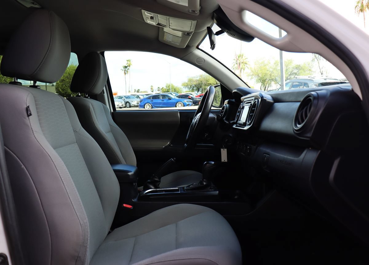Used 2018 Toyota Tacoma SR w/ SR Convenience Package AWD/4WD image 34