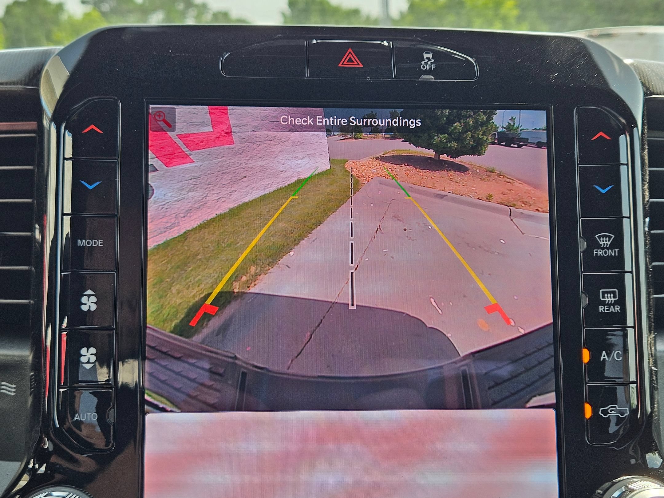 New 2026 RAM 2500 Big Horn AWD/4WD image 28