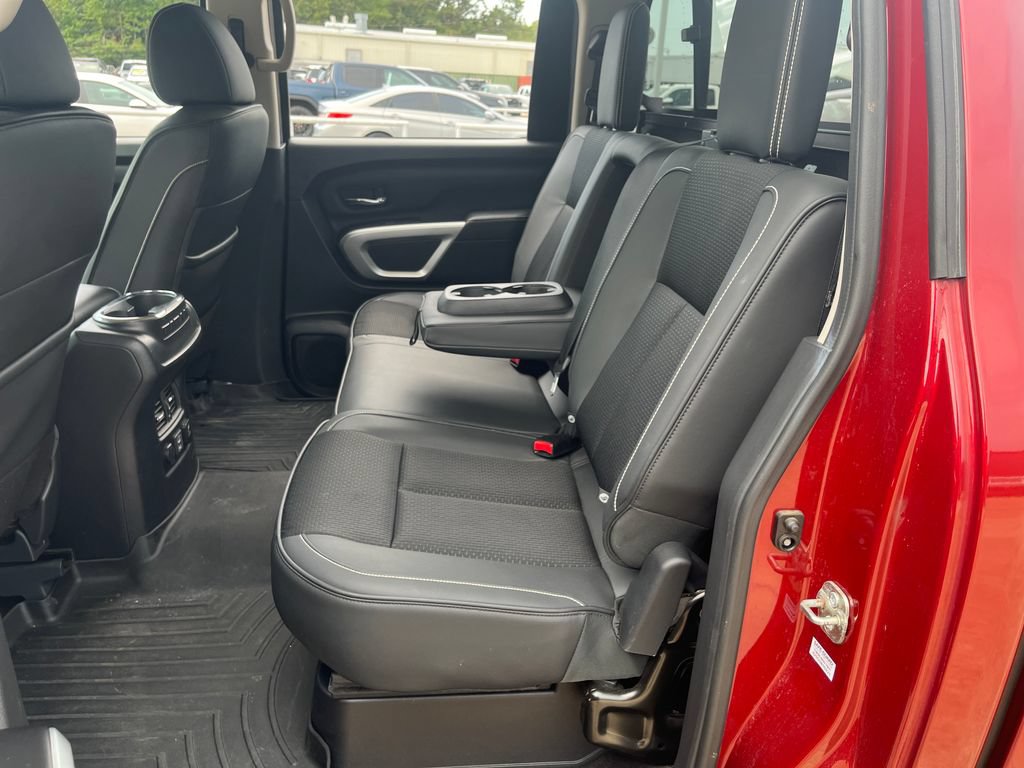 Used 2019 Nissan Titan PRO-4X AWD/4WD image 25