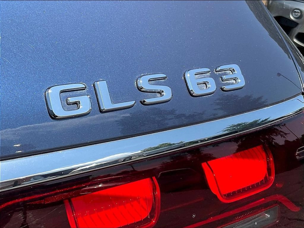 Used 2024 Mercedes-Benz GLS 63 AMG 4MATIC image 21