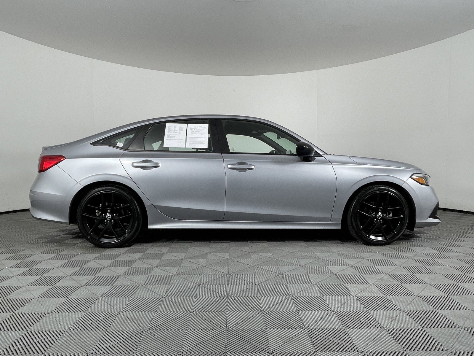 Used 2022 Honda Civic Sport image 17