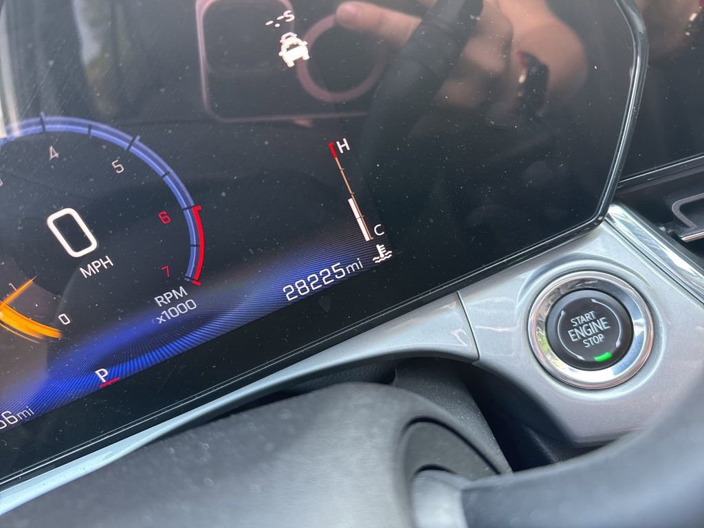 Used 2025 Chevrolet Trax LT image 18