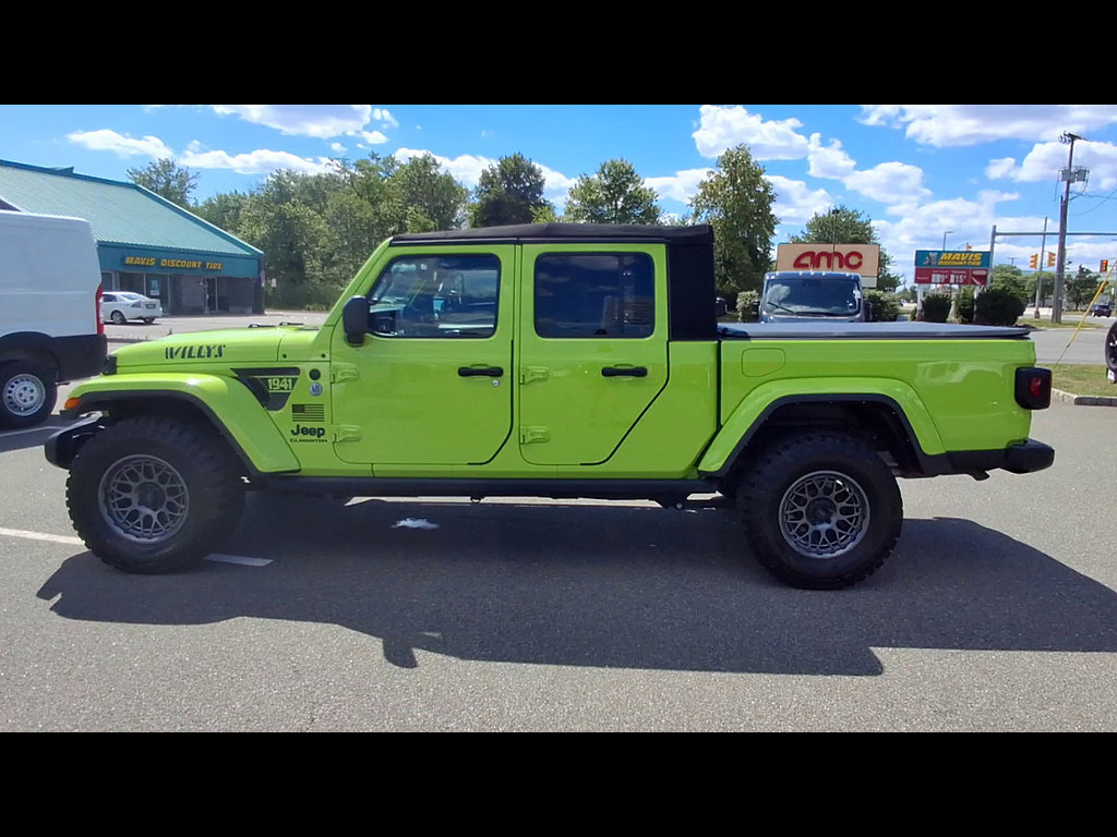 Used 2021 Jeep Gladiator Sport AWD/4WD image 5