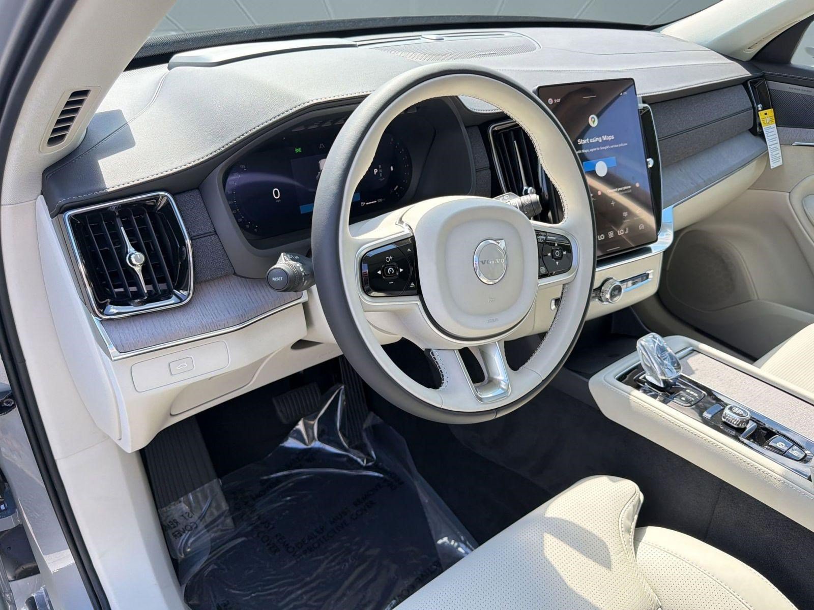 New 2026 Volvo XC90 B6 Ultra w/ Protection Package AWD/4WD image 4