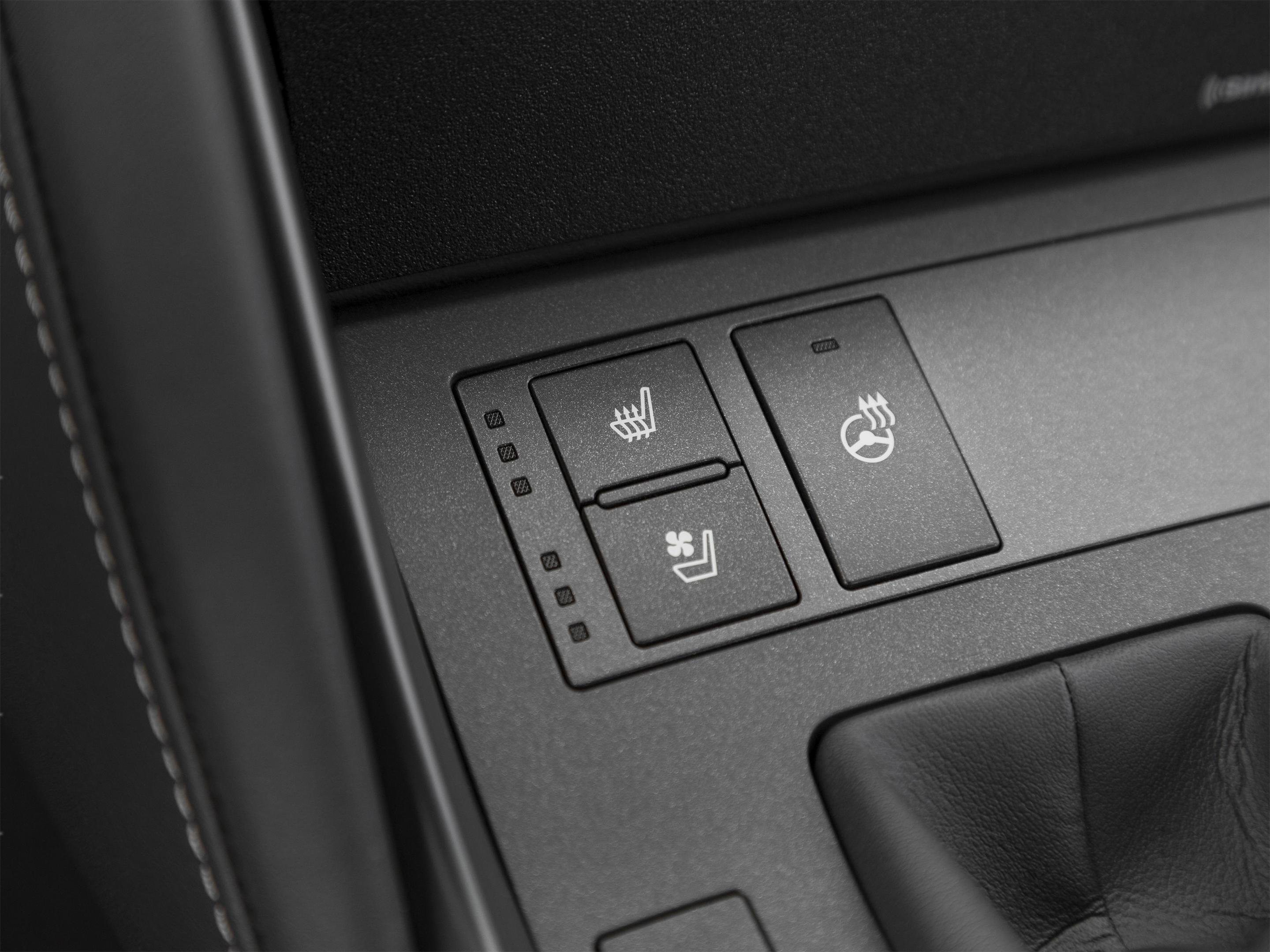 Used 2022 Lexus IS 350 F Sport w/ Accessory Package image 48