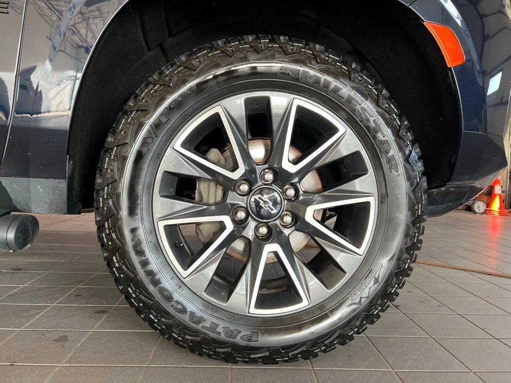 Used 2022 Chevrolet Tahoe Z71 AWD/4WD image 16