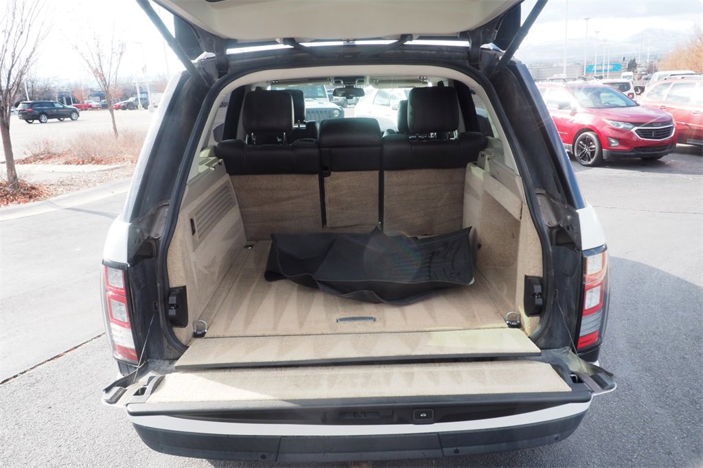 Used 2013 Land Rover Range Rover Supercharged image 21