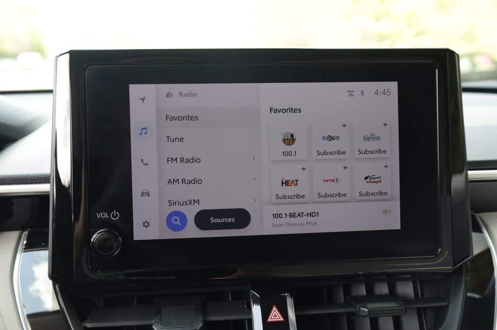 Used 2023 Toyota Corolla Cross LE image 23