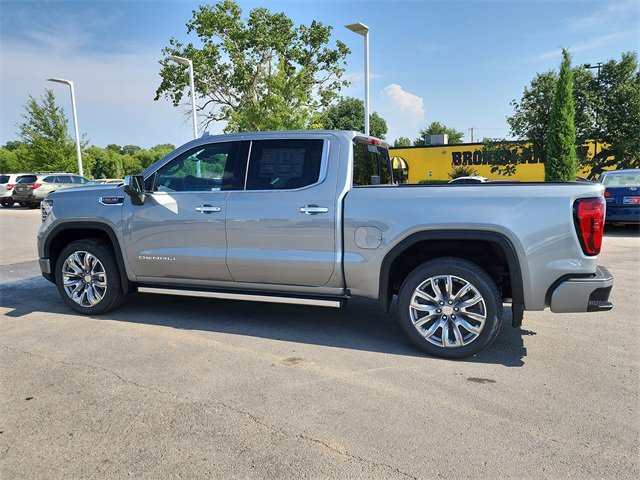 New 2026 GMC Sierra 1500 Denali image 9