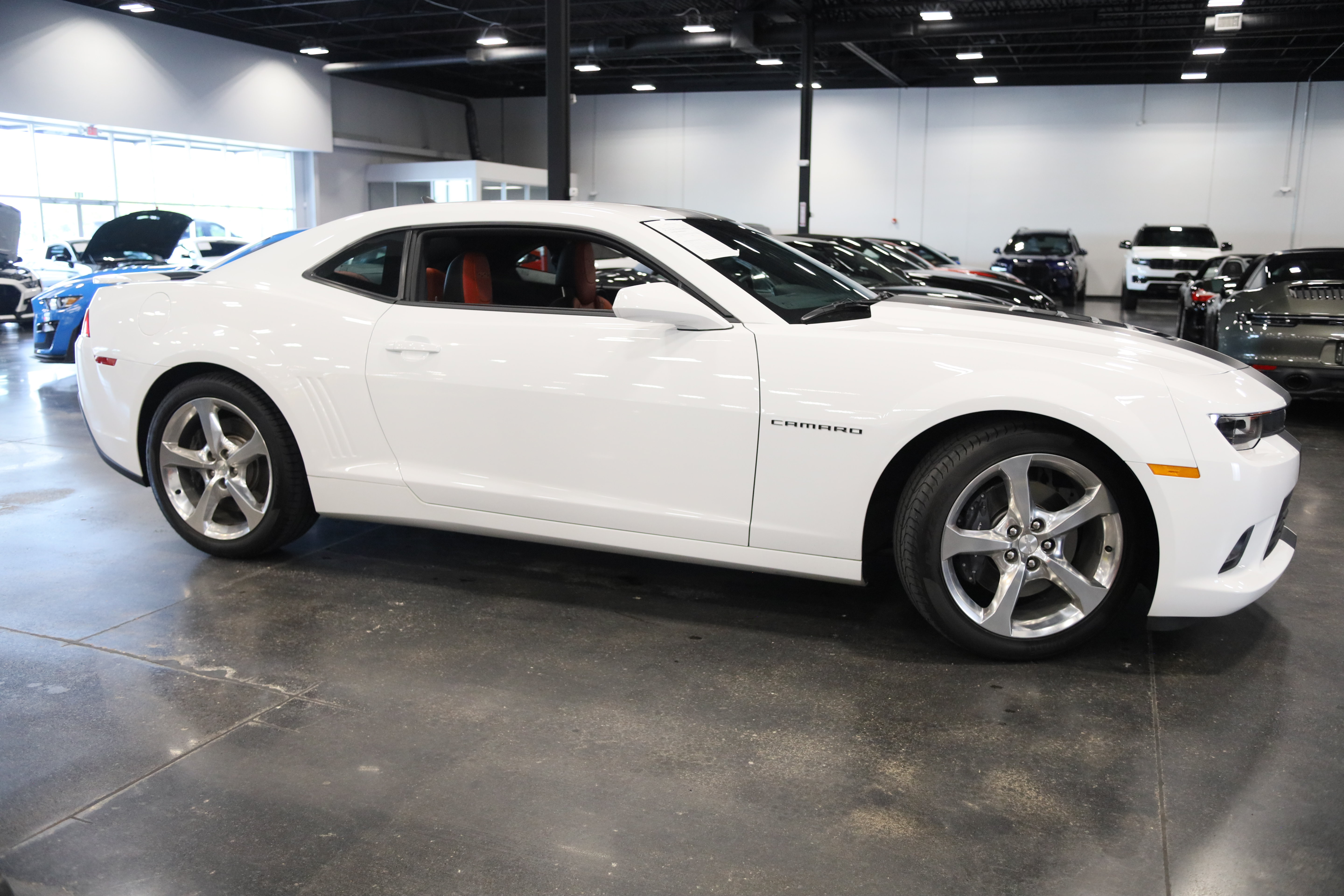 Used 2015 Chevrolet Camaro SS w/ RS Package RWD image 8