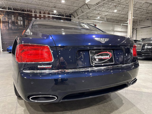 Used 2015 Bentley Flying Spur W12 image 43