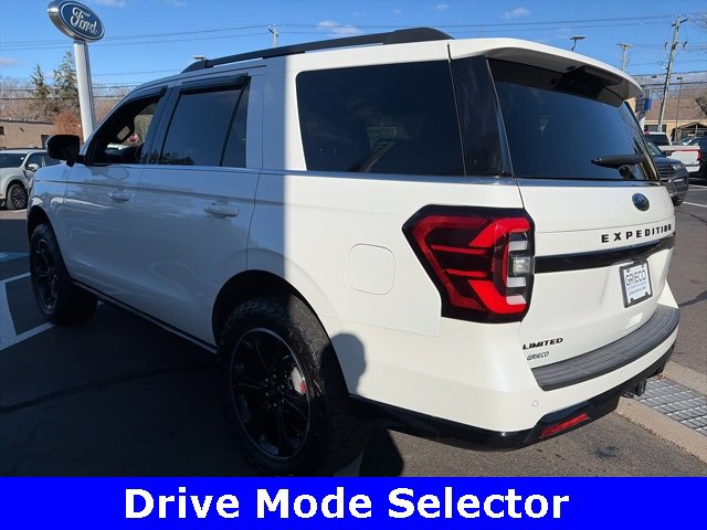 Used 2023 Ford Expedition Limited image 6