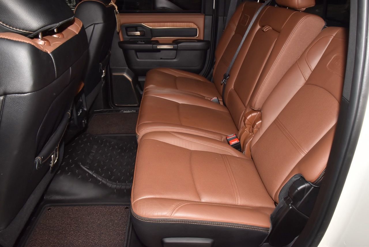 Used 2024 RAM 3500 Limited image 14