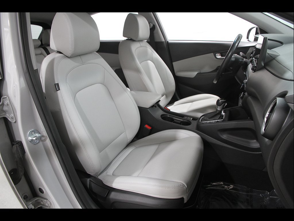 Certified 2023 Hyundai Kona Limited w/ Cargo Package AWD/4WD image 18