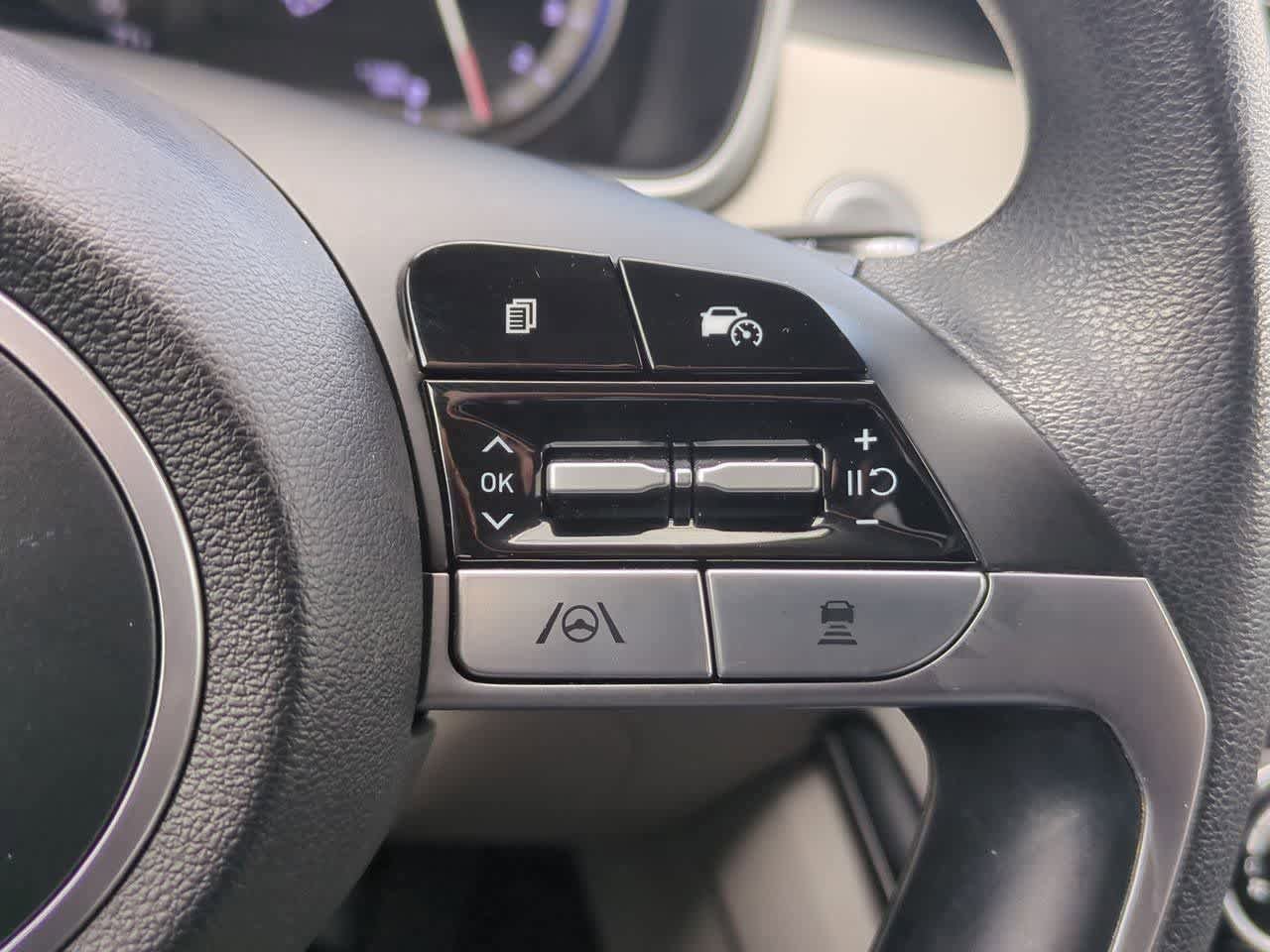 Used 2022 Hyundai Tucson SEL w/ Cargo Package AWD/4WD image 23