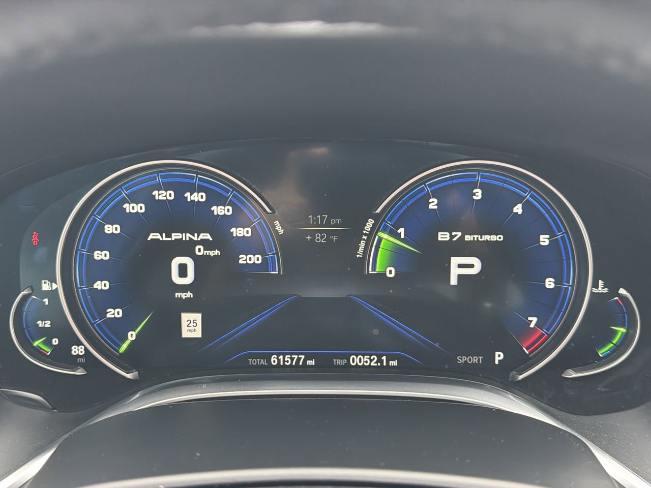 Used 2018 BMW 750i RWD image 32