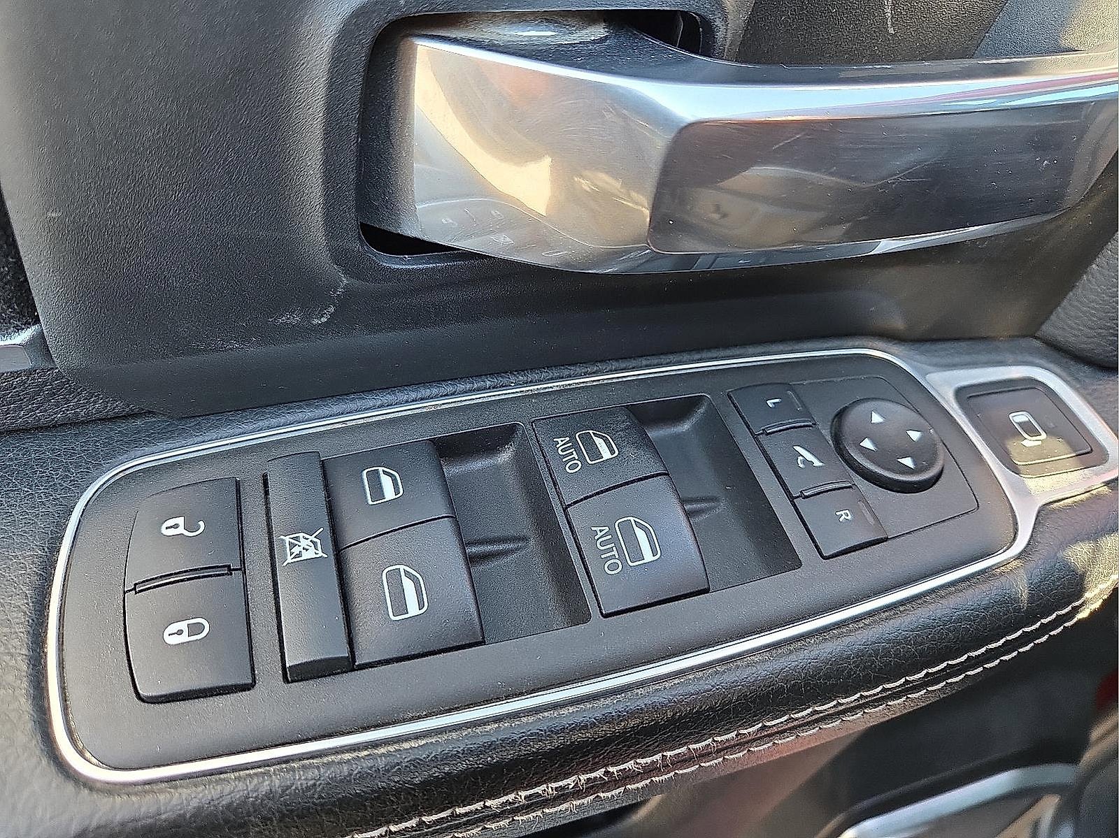 Used 2021 RAM 2500 Laramie w/ Night Edition image 15