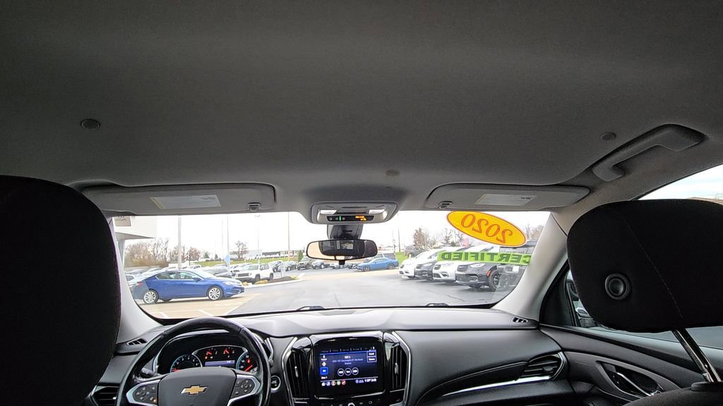 Used 2020 Chevrolet Traverse LT w/ Driver Confidence II Package image 22